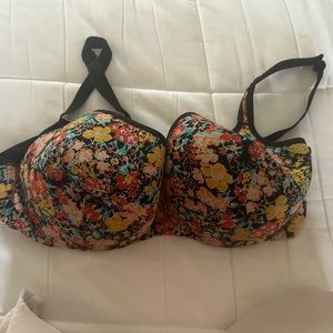 Cacique 46D bra